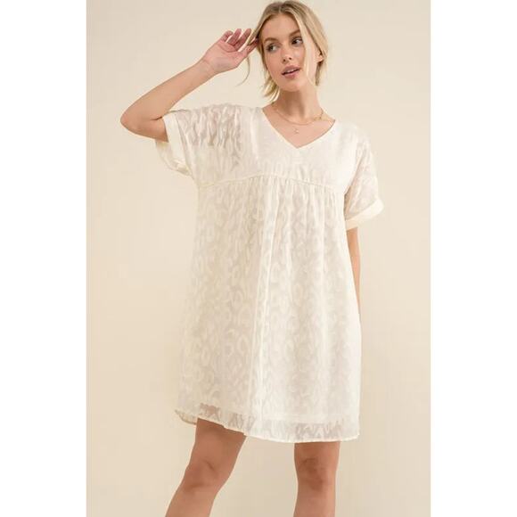 And The Why Woven Leopard Print Babydoll Roll-Sleeves Casual Mini Dress | White - Picture 2 of 9